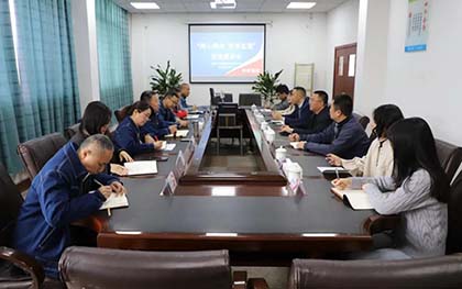 田軍到油脂指導工作.jpg
